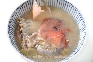 イラの味噌汁や鍋/伊良 テス