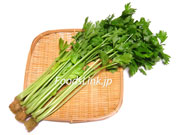 芹菜（キンツァイ）またはスープセロリ